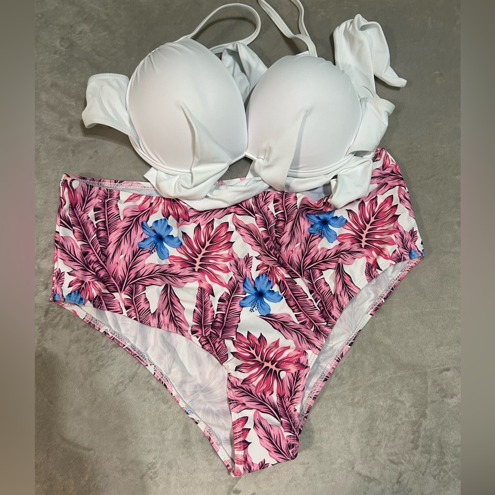 NWT Bikini